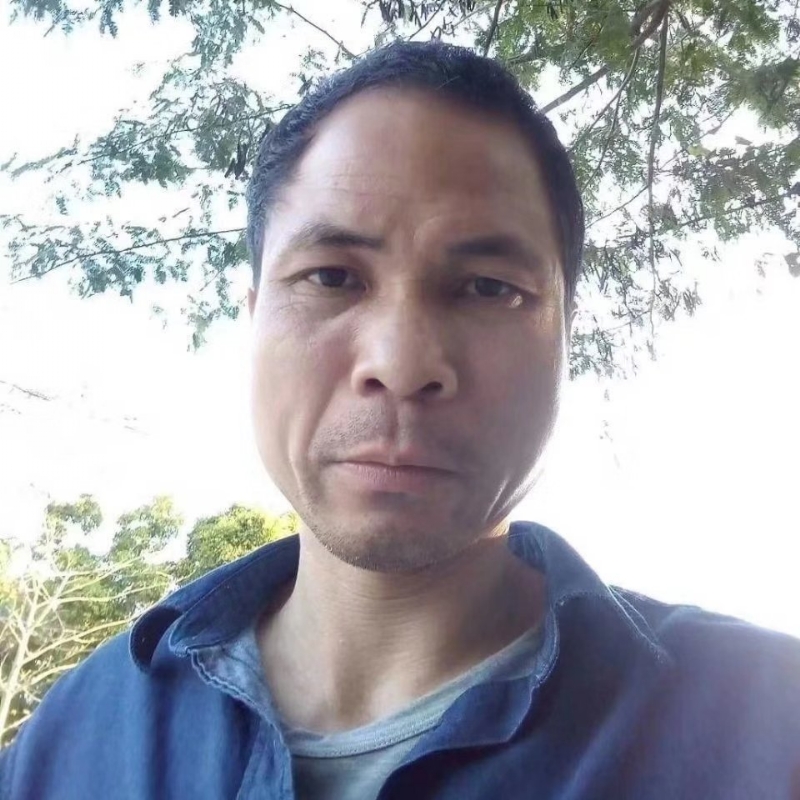 老钟的第一张照片--珠海相亲服务中心