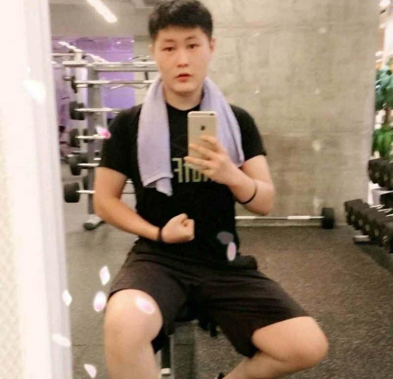 晚婚的第二张照片--珠海相亲服务中心