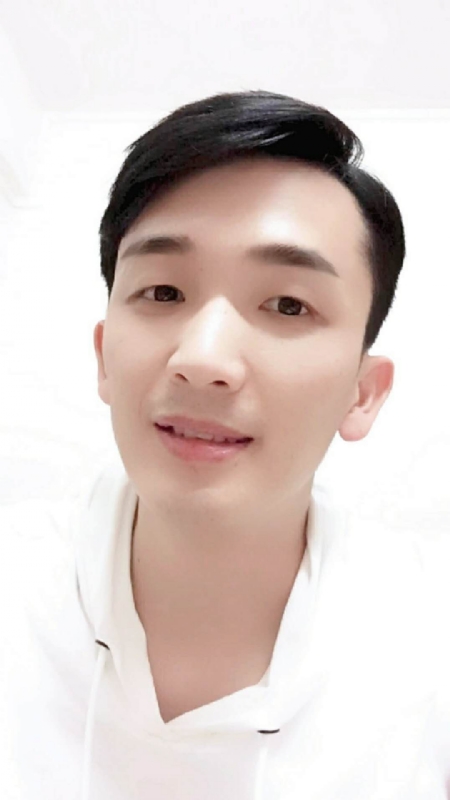 小锕方的第一张照片--珠海相亲服务中心