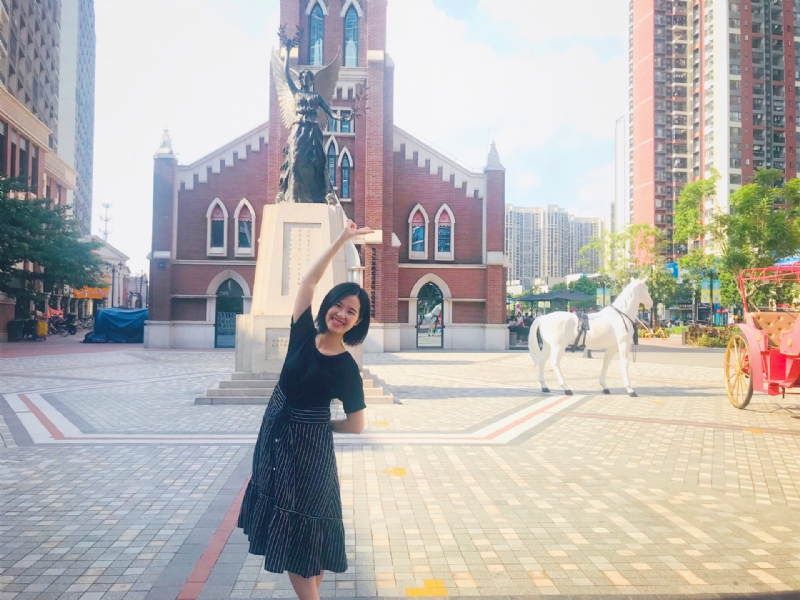 小容的第三张照片--珠海相亲服务中心