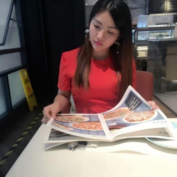 小雪的第一张照片--珠海相亲服务中心