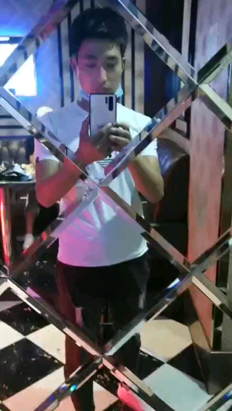 暖心的第一张照片--珠海相亲服务中心