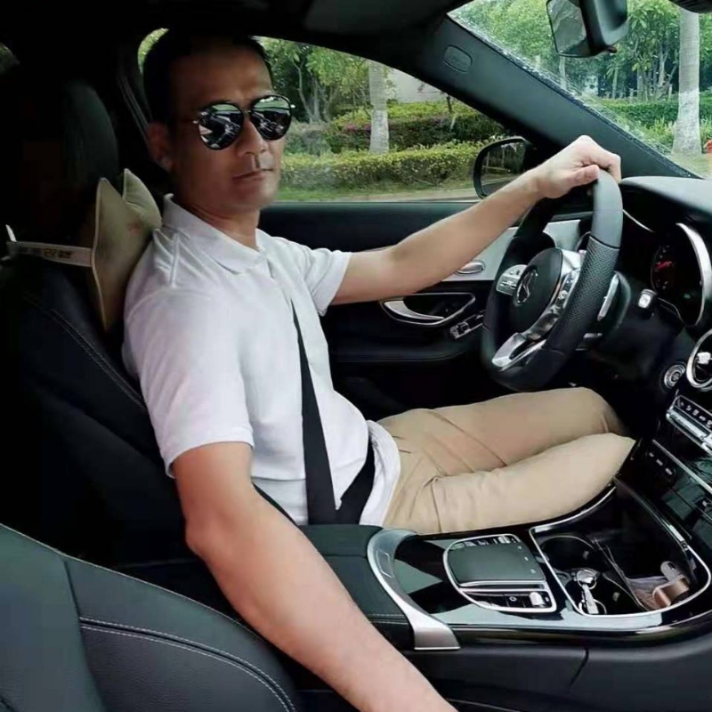 张睿展的第一张照片--珠海相亲服务中心