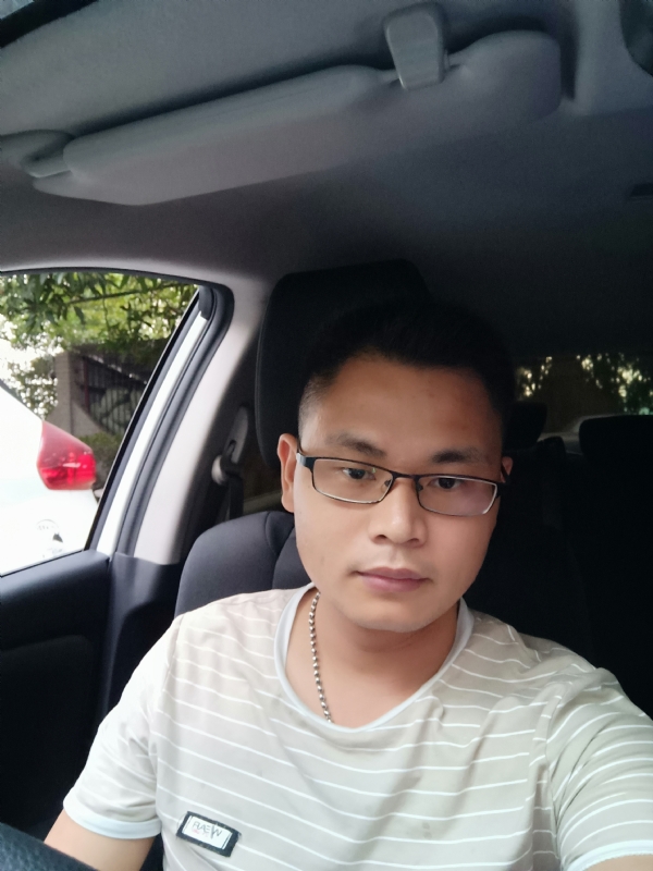 水明的第一张照片--珠海相亲服务中心