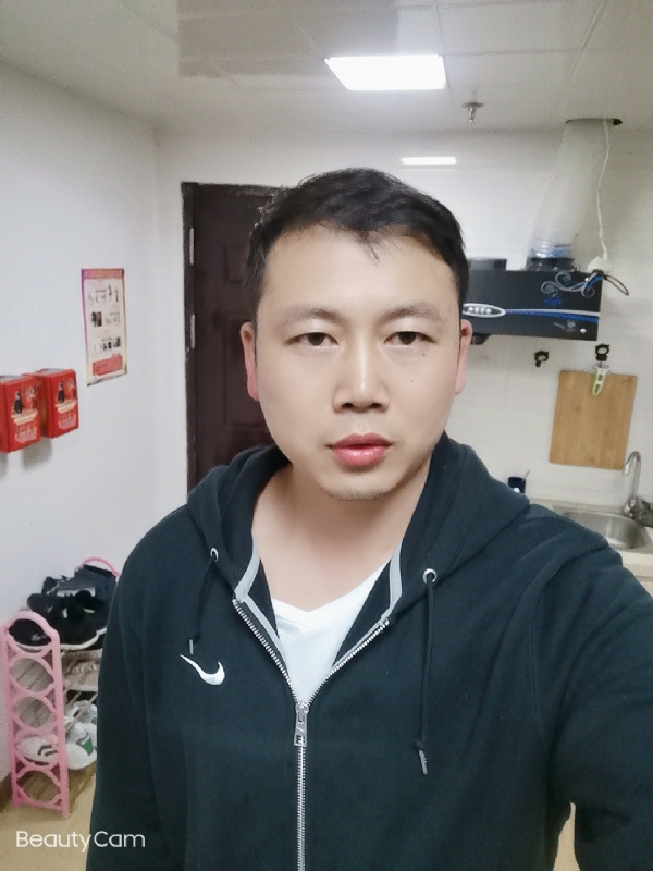 暖暖的风的第一张照片--珠海相亲服务中心