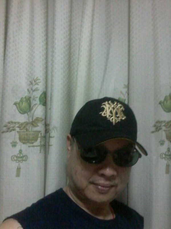 时尚厨男的第一张照片--珠海相亲服务中心