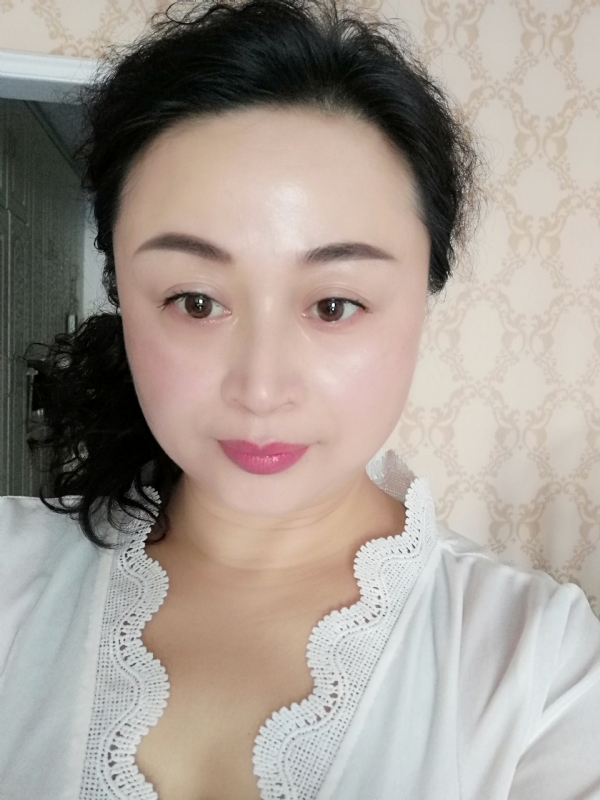 花谢花飞的第一张照片--珠海相亲服务中心