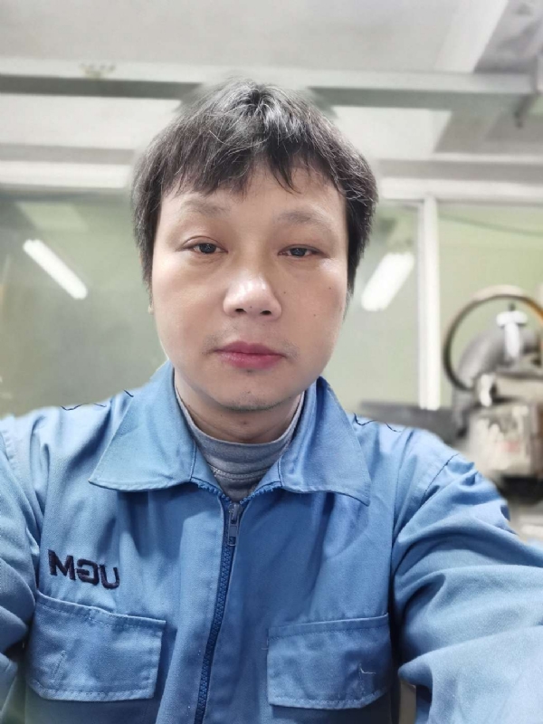 伤心人的第一张照片--珠海相亲服务中心