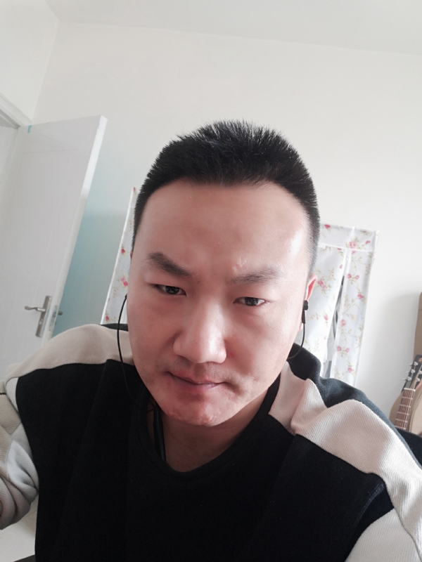 曹先森的第一张照片--珠海相亲服务中心