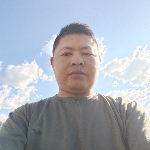 马的第一张照片--珠海相亲服务中心