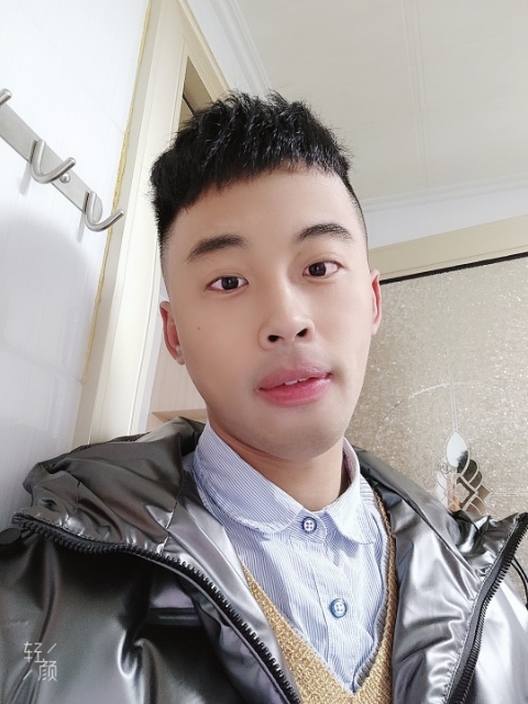 幼稚鬼的第一张照片--珠海相亲服务中心