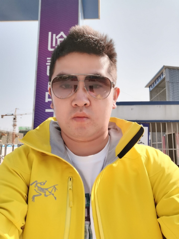 子敬的第一张照片--珠海相亲服务中心