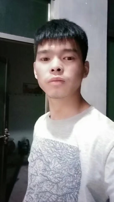 陪伴一生的第一张照片--珠海相亲服务中心