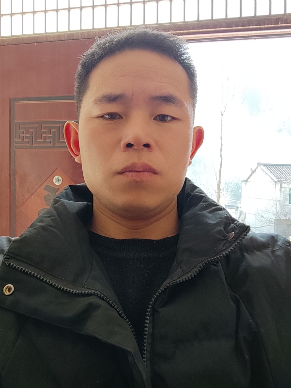 勇敢的成长的第一张照片--珠海相亲服务中心