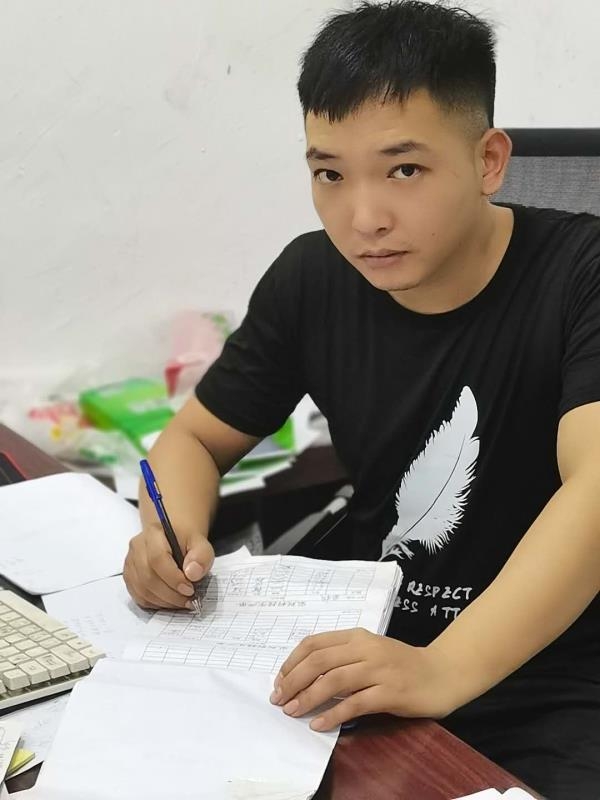 寻找另一伴的第一张照片--珠海相亲服务中心