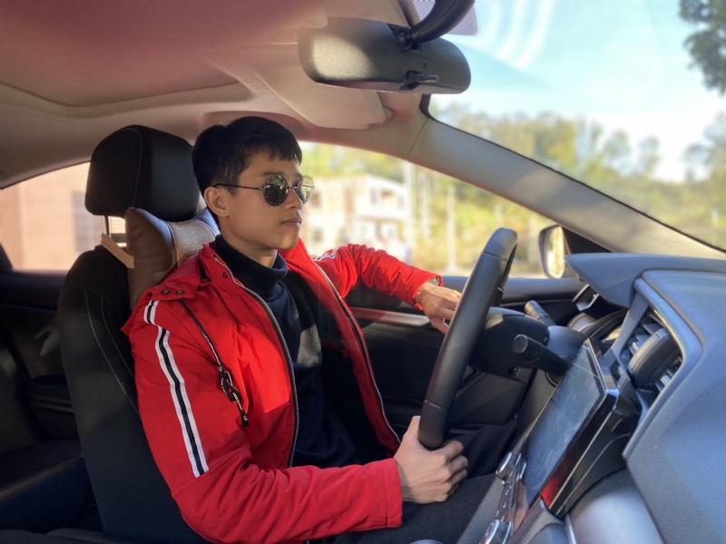 林威成的第二张照片--珠海相亲服务中心