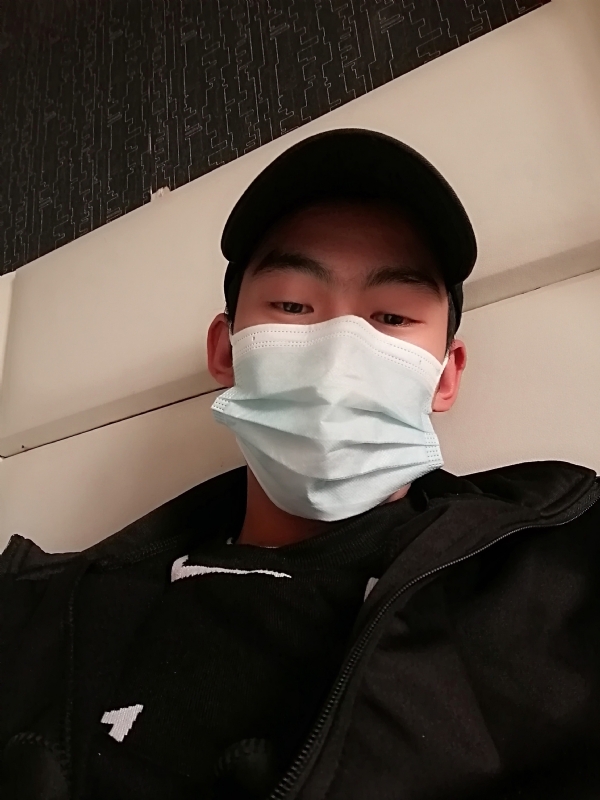 孤单的第三张照片--珠海相亲服务中心