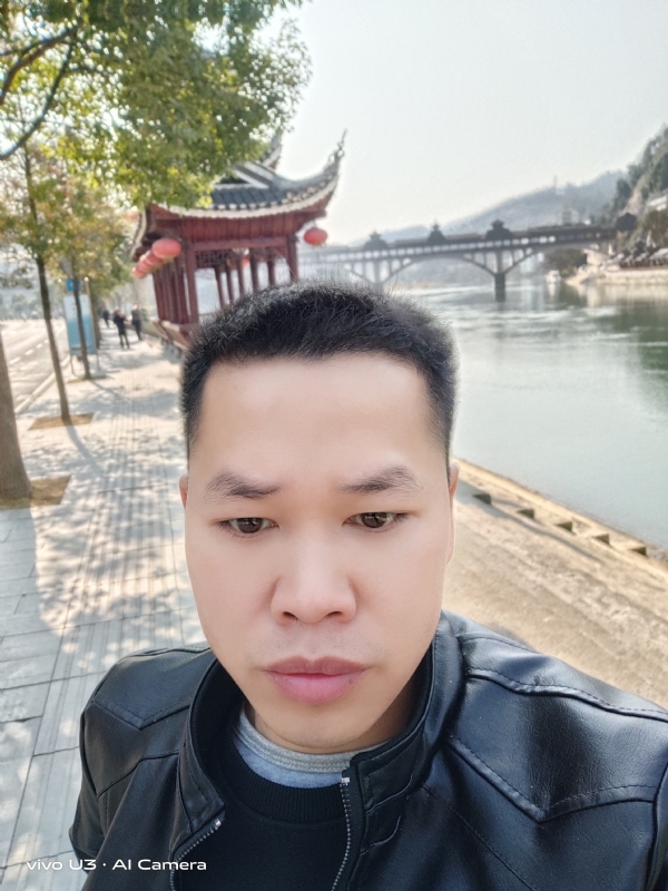 啊锦的第二张照片--珠海相亲服务中心