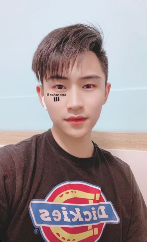 清风归客的第一张照片--珠海相亲服务中心