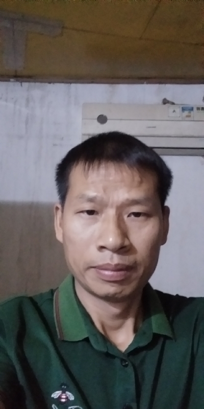 执着跋涉的第三张照片--珠海相亲服务中心