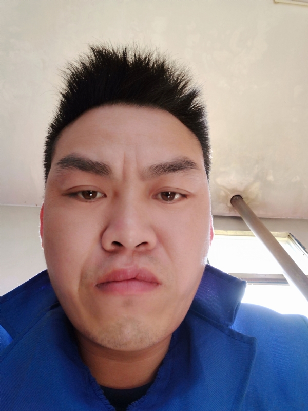 太阳红的第二张照片--珠海相亲服务中心