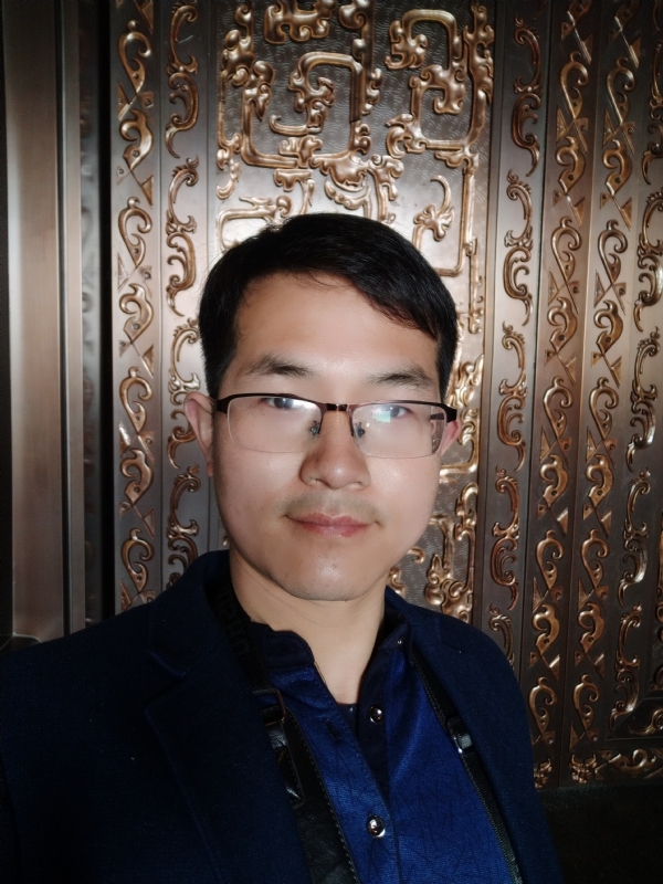 鹏鸟的第一张照片--珠海相亲服务中心