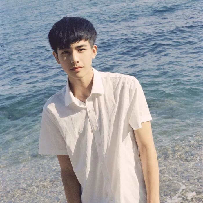 啊巴啊巴的第一张照片--珠海相亲服务中心