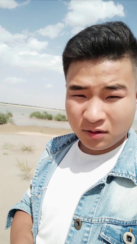 王强的第一张照片--珠海相亲服务中心