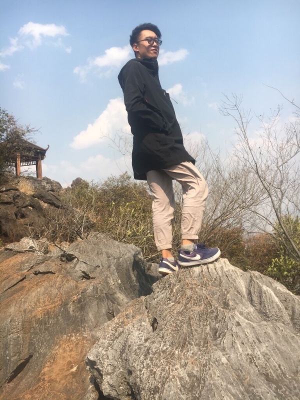 雨夜寻知己的第一张照片--珠海相亲服务中心