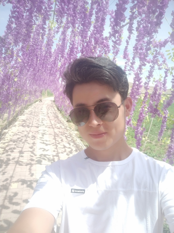 既往的第二张照片--珠海相亲服务中心