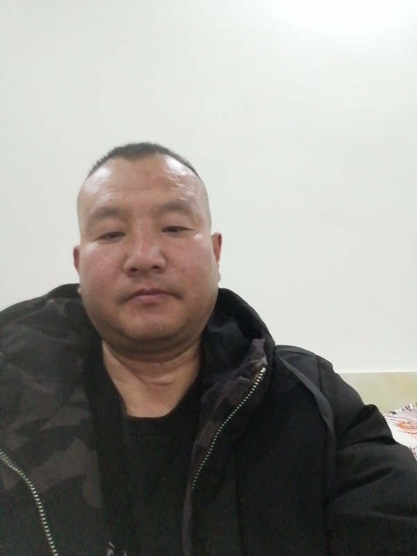 肖小江的第一张照片--珠海相亲服务中心