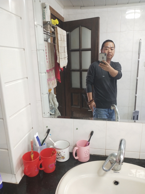 半世人间的第二张照片--珠海相亲服务中心