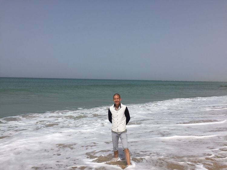 文字的忧伤的第一张照片--珠海相亲服务中心