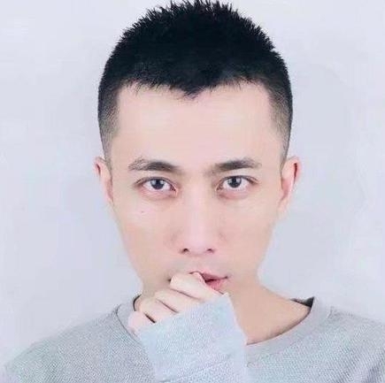 辛酉的第一张照片--珠海相亲服务中心