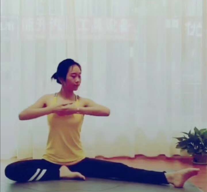 静静子的第一张照片--珠海相亲服务中心