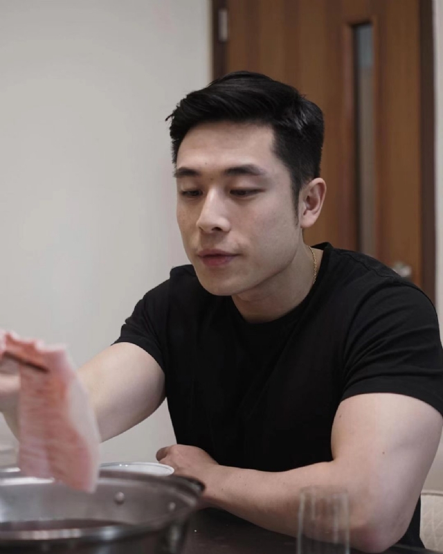 李浩泓的第一张照片--珠海相亲服务中心