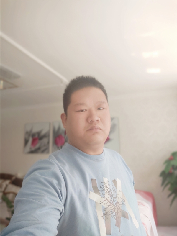 别无选择的第一张照片--珠海相亲服务中心