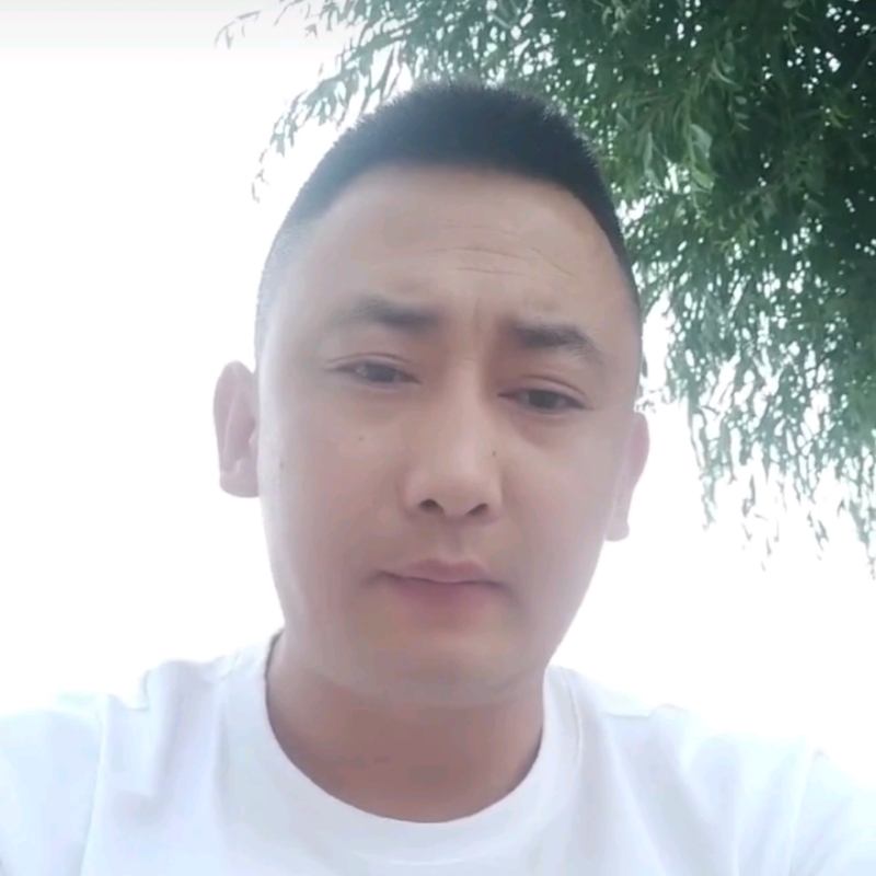 潇洒的第一张照片--珠海相亲服务中心