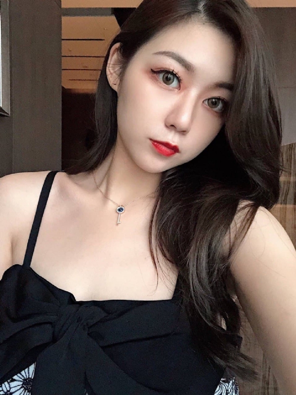 半度微涼的第二张照片--珠海相亲服务中心