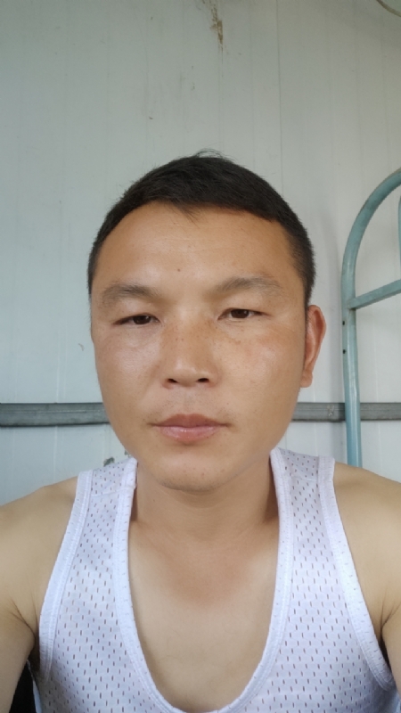 善良的人的第一张照片--珠海相亲服务中心