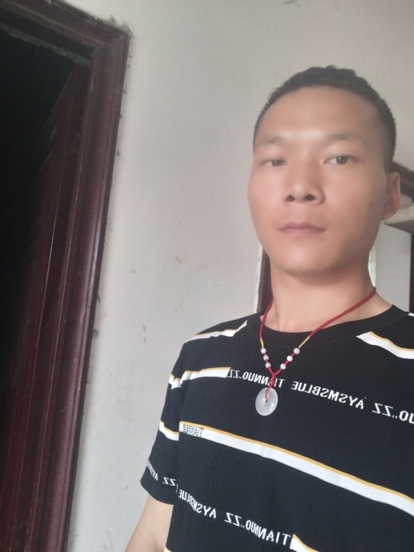 爱，请深爱的第一张照片--珠海相亲服务中心