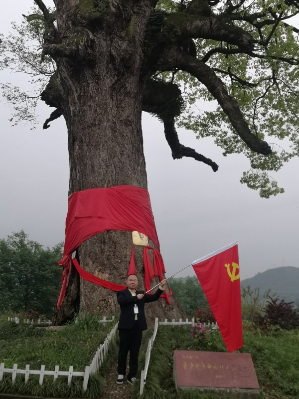 辉辉的第一张照片--珠海相亲服务中心