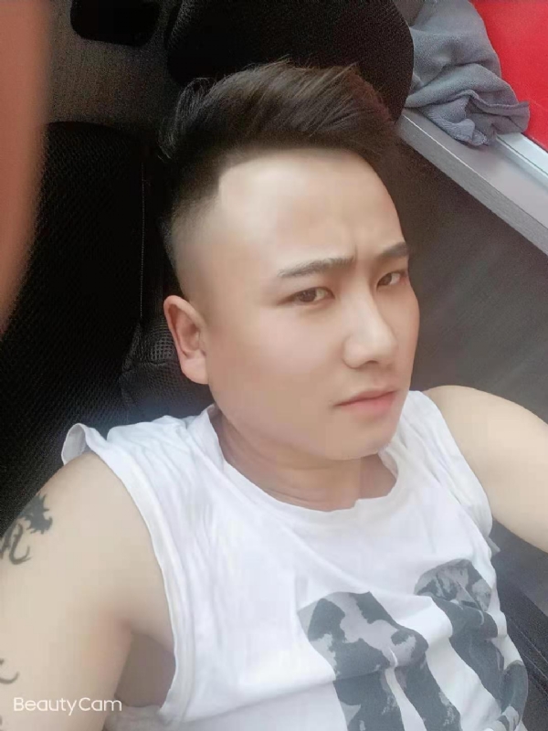 上善若水的第二张照片--珠海相亲服务中心