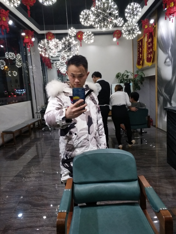 简单的第一张照片--珠海相亲服务中心