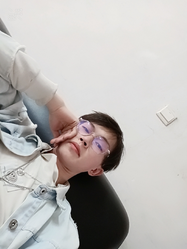 染七的第二张照片--珠海相亲服务中心