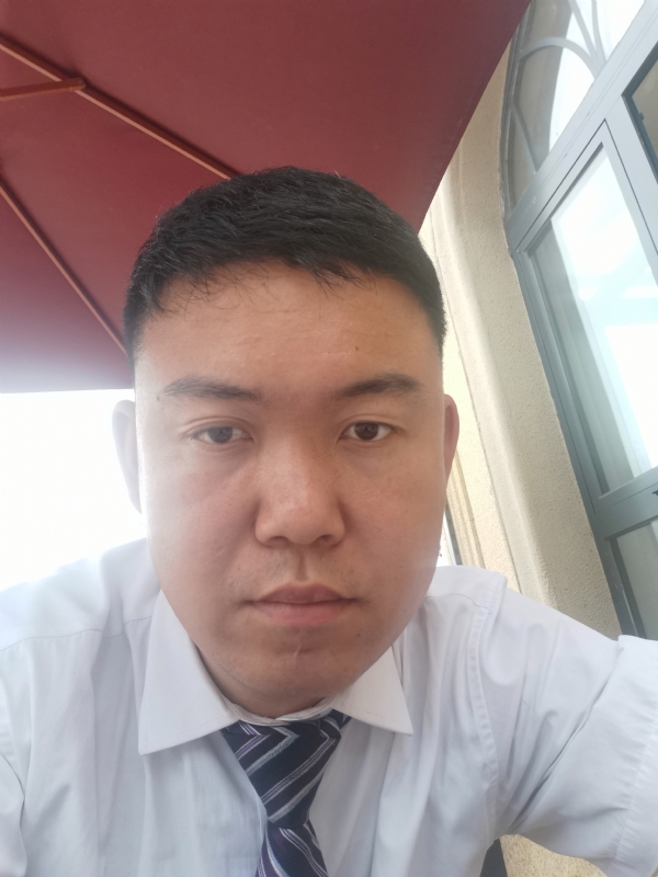 小龙哥的第一张照片--珠海相亲服务中心