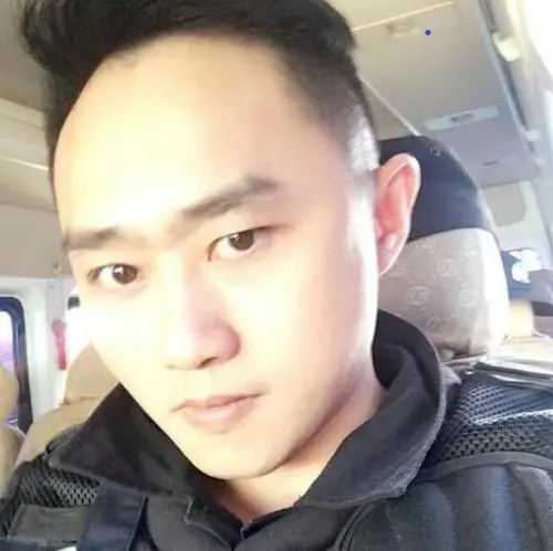 長聊的第一张照片--珠海相亲服务中心