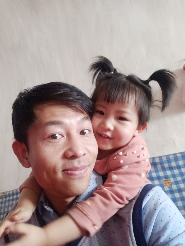 东京塔的第一张照片--珠海相亲服务中心