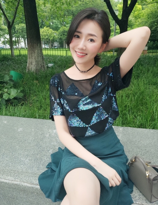 Leanna的第二张照片--珠海相亲服务中心