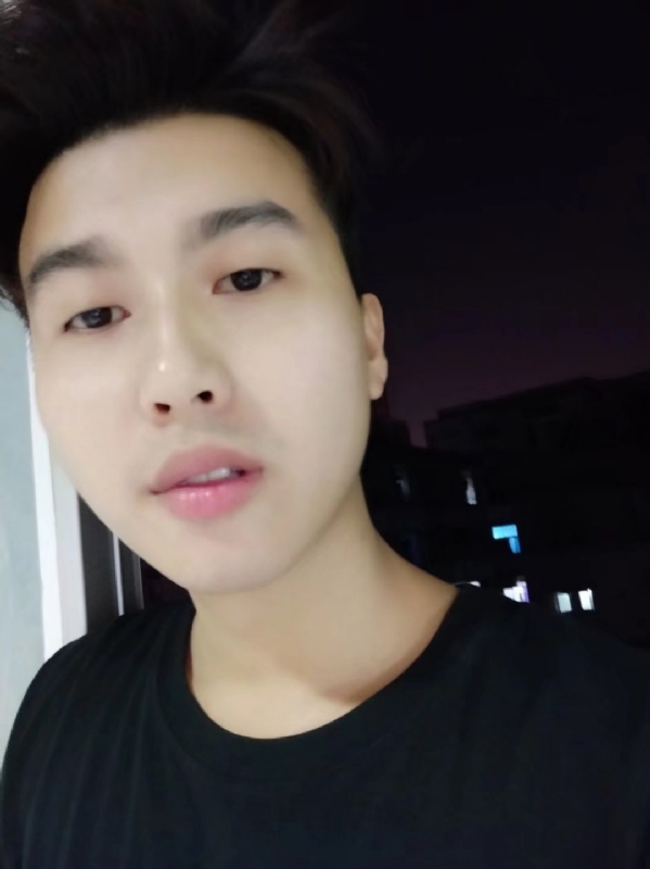 皮特王的第二张照片--珠海相亲服务中心